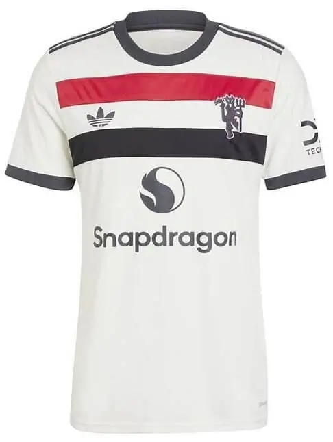 United away shirt