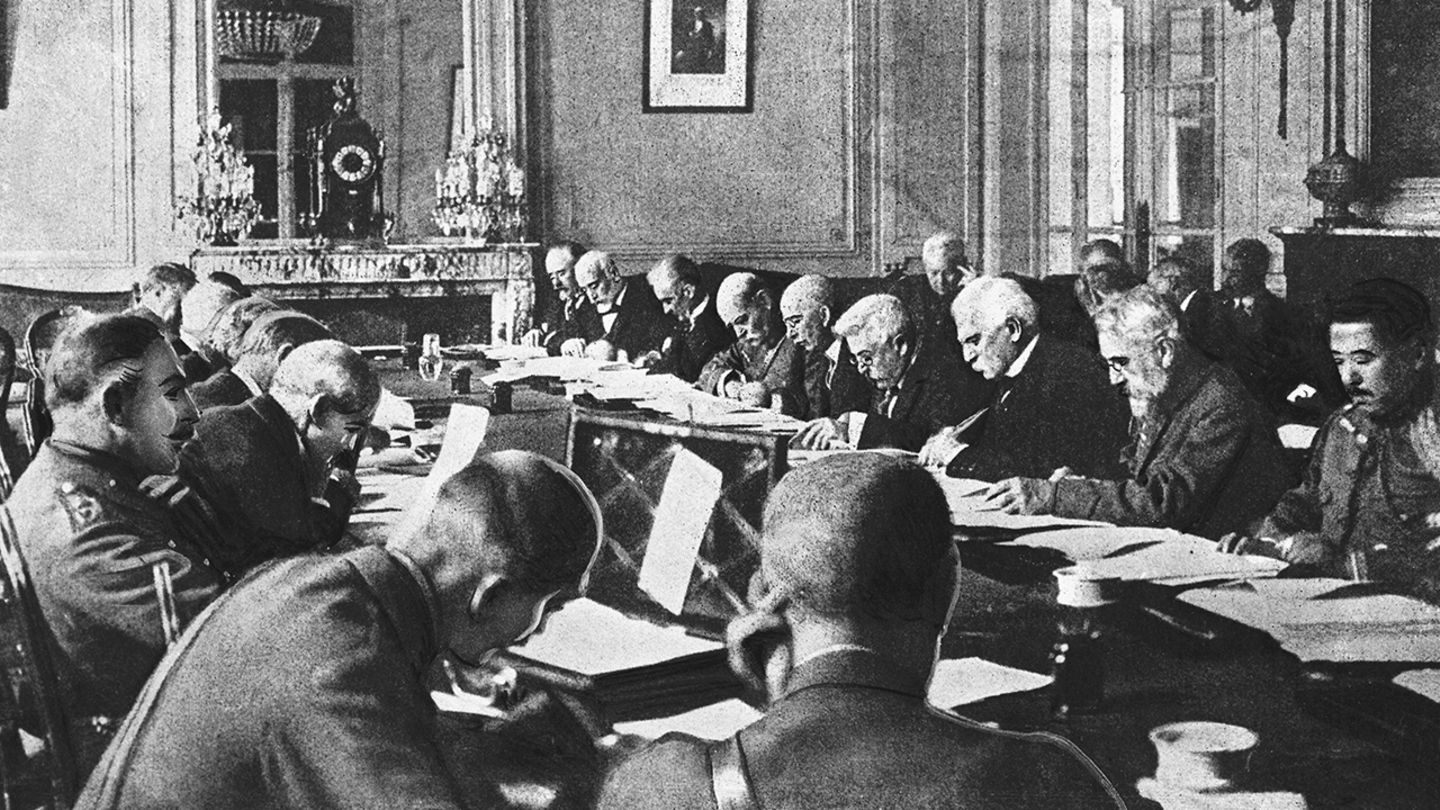Versaillesfördraget efter första världskriget